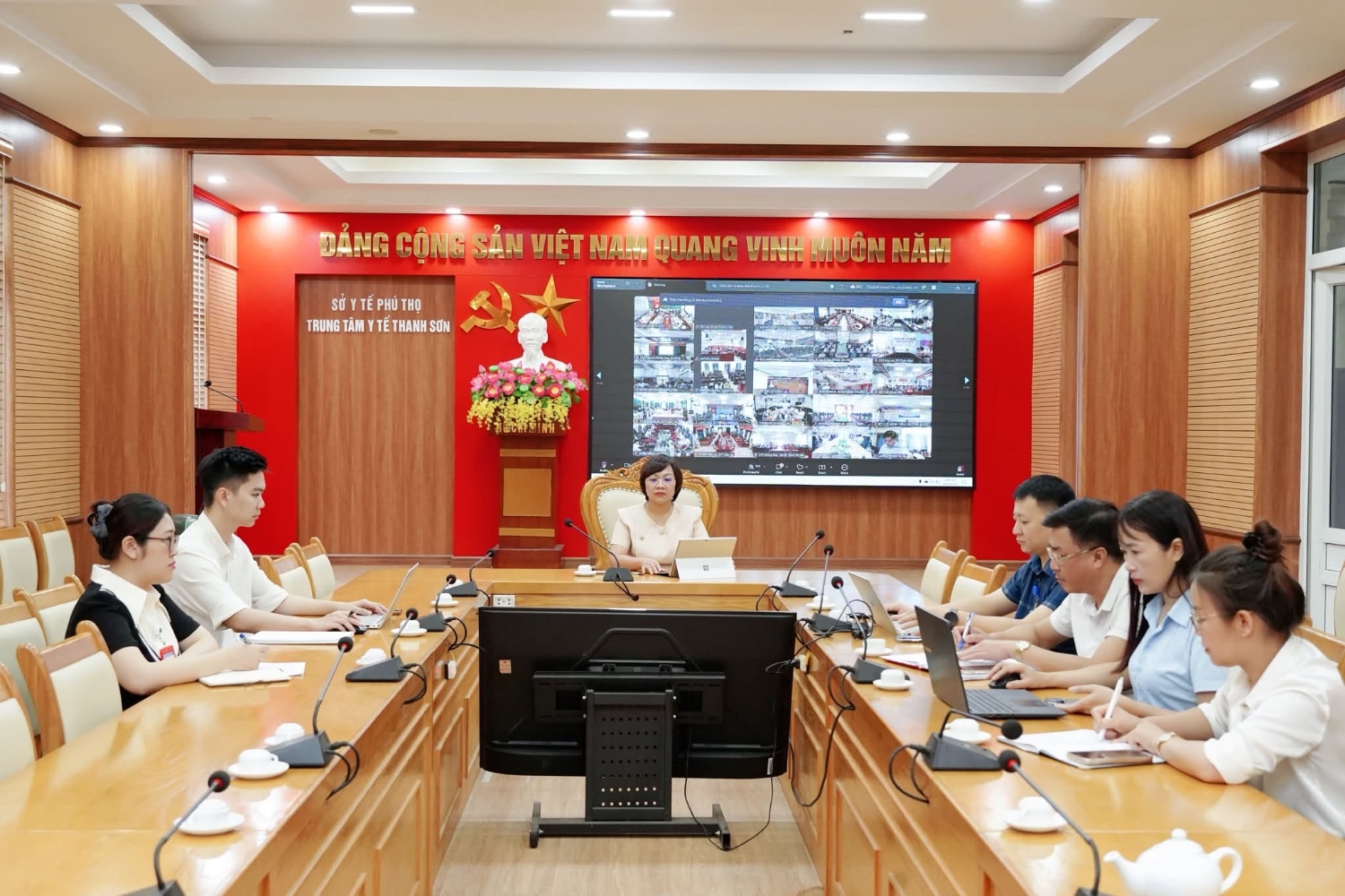 Trung tâm Y tế khu vực Thanh Sơn tham dự Hội nghị tập huấn về chuyển đổi số trong BHYT