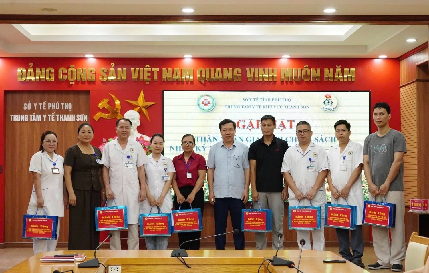 Tri ân những hy sinh – Tiếp nối truyền thống "Uống nước nhớ nguồn"
